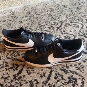 Men’s Nike Cortez Basic Leather Black/White